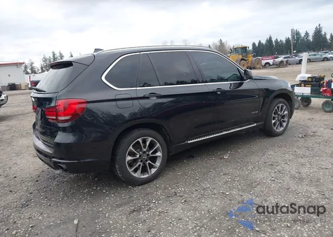 2015 BMW X5 xDrive35I z USA, uszkodzony, nr VIN 5UXKR0C52F0P01037